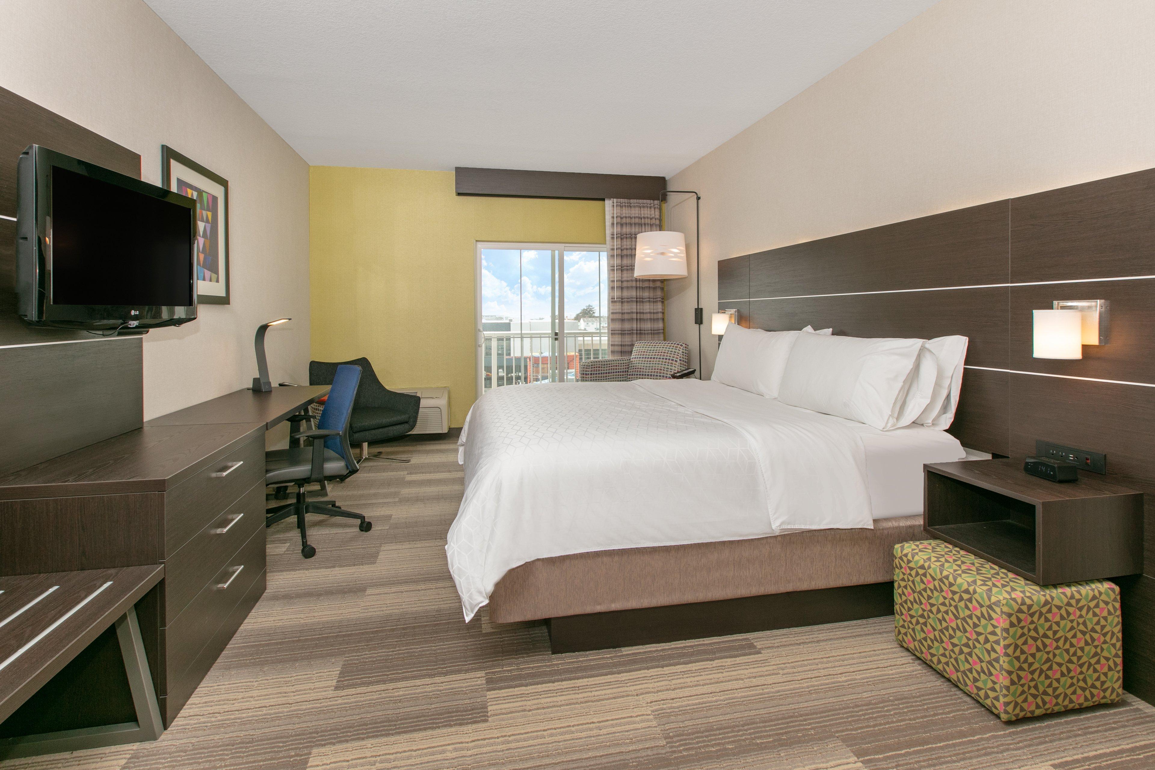 Holiday Inn Express Hotel & Suites Seaside Convention Center By Ihg Ngoại thất bức ảnh