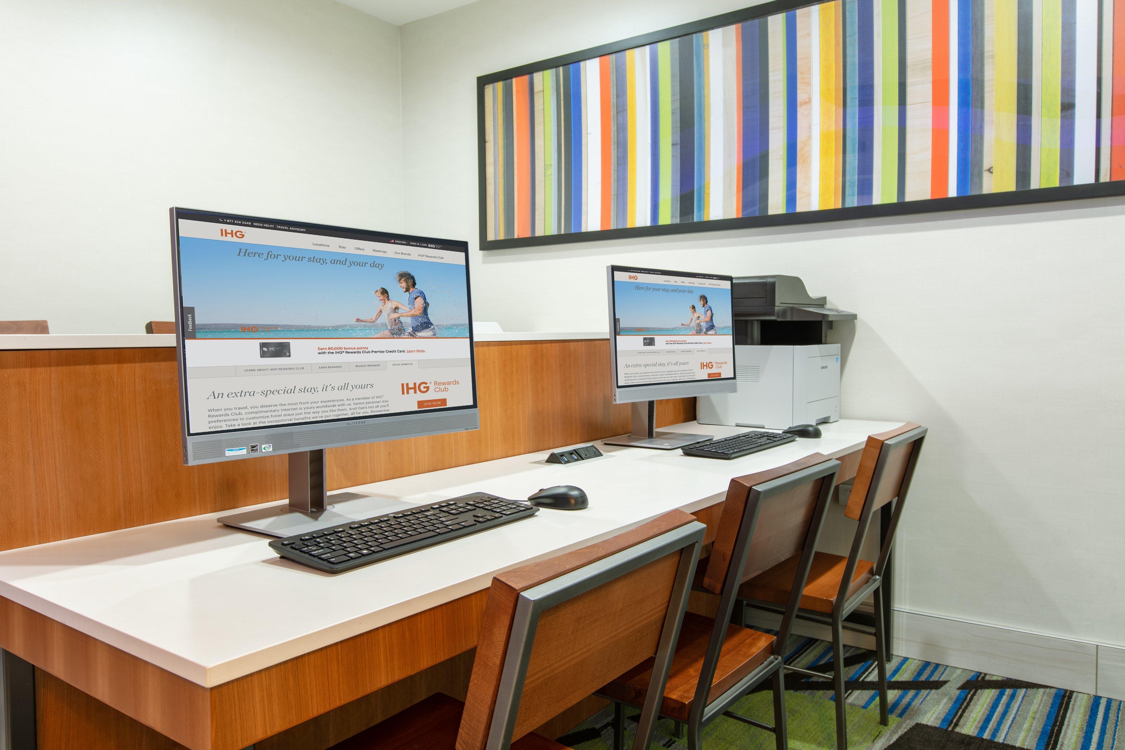Holiday Inn Express Hotel & Suites Seaside Convention Center By Ihg Ngoại thất bức ảnh