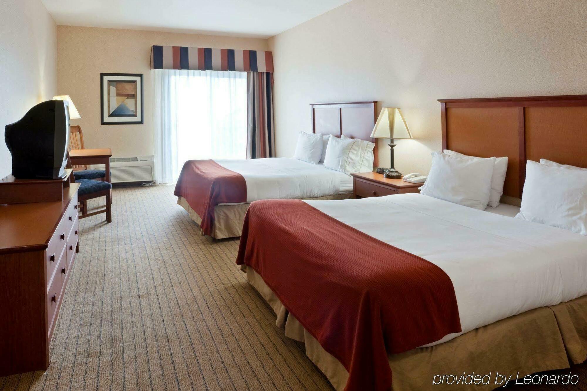 Holiday Inn Express Hotel & Suites Seaside Convention Center, An Ihg Hotel Ngoại thất bức ảnh
